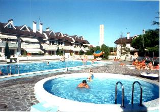 <B><font size="4">RESIDENCE EQUILIO</font></B>