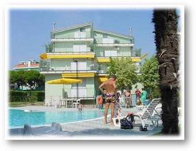 <B><font size="4">RESIDENCE SOLEADO</font></B>